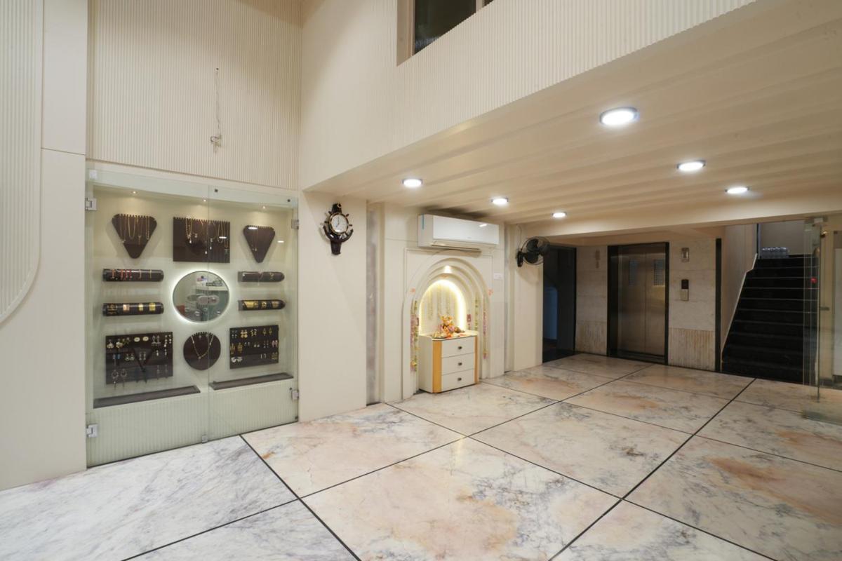 Hotel Square 36 Kota  Extérieur photo