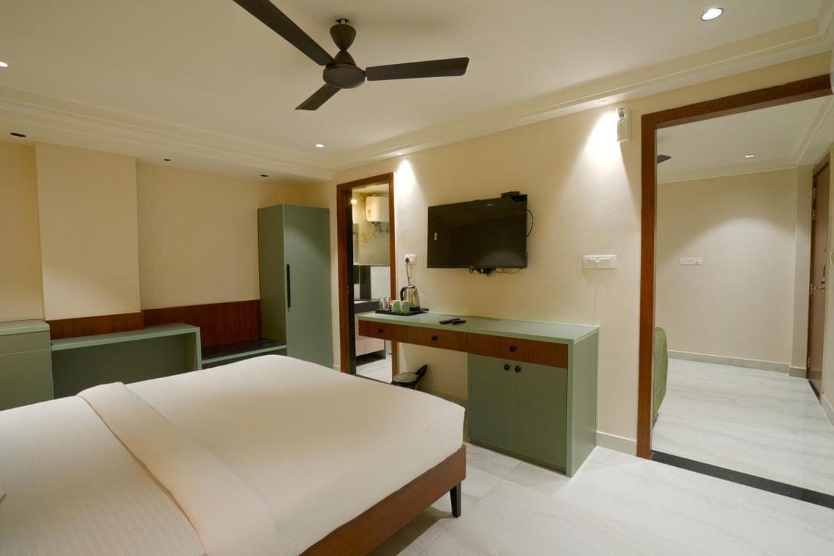 Hotel Square 36 Kota  Extérieur photo